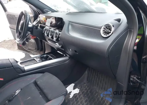 2024 Mercedes-Benz Gla 250 4Matic z USA, uszkodzony, nr VIN W1N4N4HB9RJ610656